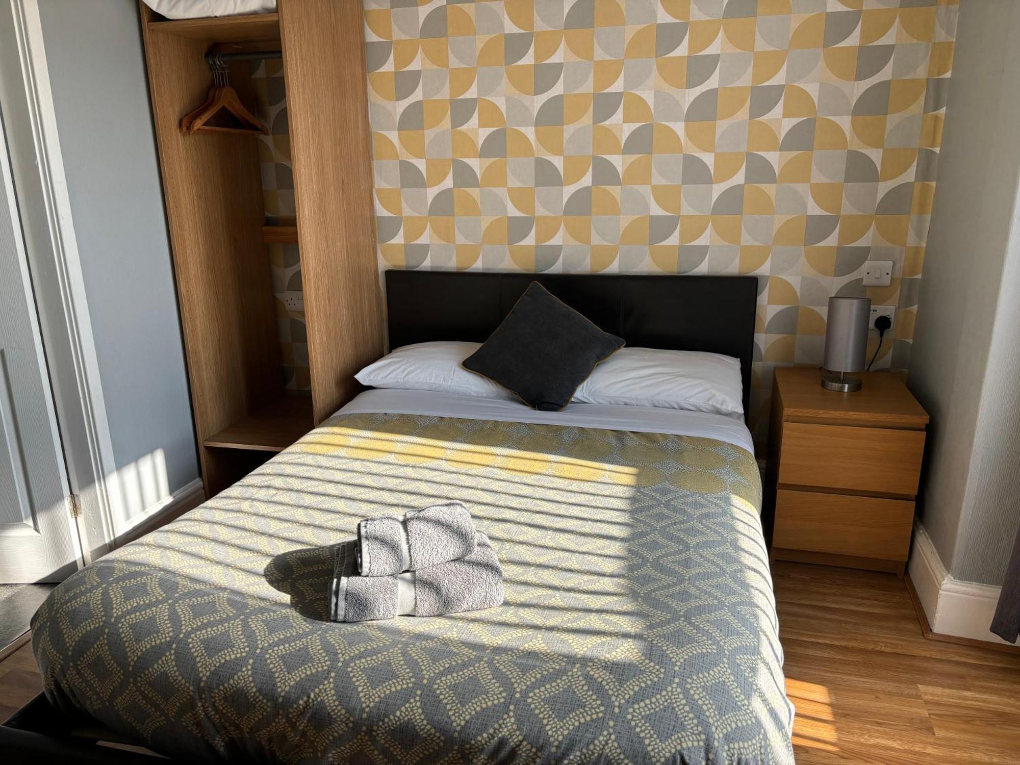 Central Hotel Sutton-in-Ashfield Екстериор снимка